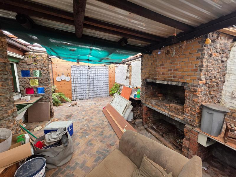 3 Bedroom Property for Sale in Kleinbaai Western Cape